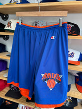 Load image into Gallery viewer, Vintage 90s Champion New York Knicks Reversible Practice Shorts Sz Large
