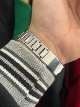 Load image into Gallery viewer, Vintage 1960s Camy Sputnik Swiss Made Super Automatic Watch
