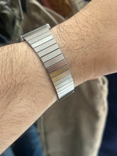 Load image into Gallery viewer, Vintage 1983 Seiko Steel Integrated Bracelet Blackout Dial Quartz Watch
