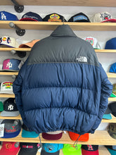 Load image into Gallery viewer, 2008 The North Face 700 Series Nuptse Navy / Gray Large
