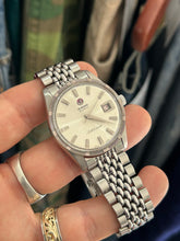 Load image into Gallery viewer, Vintage 1970s RADO Jetliner 25 Jewels Automatic Stainless Steel Watch
