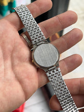 Load image into Gallery viewer, Vintage 1990 Seiko Black Dial Two Tone Slim Quartz Watch
