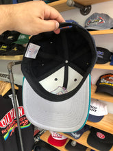 Load image into Gallery viewer, Vintage Arizona Diamondbacks Plain Logo Snapback
