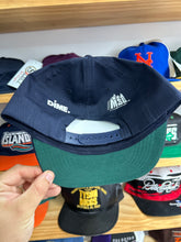 Load image into Gallery viewer, Vintage 1996 New York Yankees World Series Champions SnapBack
