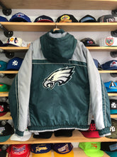 Load image into Gallery viewer, Vintage NFL Philadelphia Eagles Puffer Jacket Size Large
