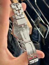 Load image into Gallery viewer, Vintage 1994 Seiko Two Tone Stainless Steel Quartz Watch
