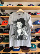 Load image into Gallery viewer, Vintage 1998 Betty Boop Everboop Boxing Tee Size Medium
