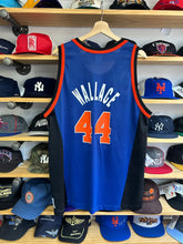 Load image into Gallery viewer, Vintage Champion New York Knicks John Wallace Jersey 48
