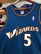 Load image into Gallery viewer, Vintage Nike Washington Wizards Juwan Howard Authentic Jersey Size 48/XL
