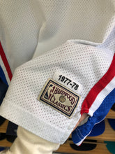 Load image into Gallery viewer, Vintage Hardwood Classic Philadelphia 76ers Julius Irving Jersey Youth Size Large
