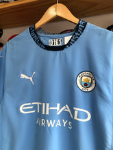 Load image into Gallery viewer, 2024 Puma Manchester City Blank Jersey Size Large

