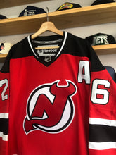 Load image into Gallery viewer, 2013 Reebok New Jersey Devils Patrik Elias Jersey Size Medium
