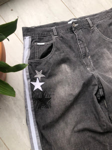 Vintage Platinum Fubu Harlem Globetrotters Jean Shorts Size 40