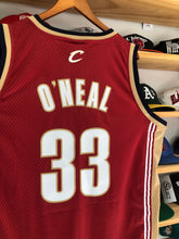 Load image into Gallery viewer, Deadstock Vintage Adidas Cleveland Cavaliers Shaquille O’Neal Swingman Jersey Size Large
