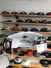 Load image into Gallery viewer, Vintage 90s Starter Pro Line Jets Snapback NWT
