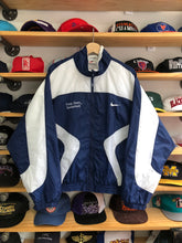 Load image into Gallery viewer, Vintage Nike Penn State Basketball Zip Up Windbreaker Size Medium
