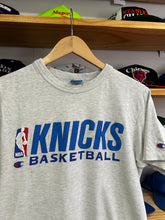 Load image into Gallery viewer, Vintage Champion New York Knicks Practice ‘Rachel’ Tee Small
