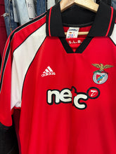 Load image into Gallery viewer, Vintage 2000/2001 Adidas SL Benfica Portugal Jersey Large
