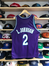 Load image into Gallery viewer, Vintage Champion Charlotte Hornets Larry Johnson Jersey Size 44/Large
