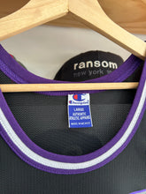 Load image into Gallery viewer, Vintage Champion Sacramento Kings Jason Williams Jersey 44 Large
