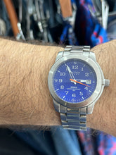 Load image into Gallery viewer, Vintage 90s Nautica Steel Blue Dial Quartz Watch
