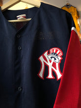 Load image into Gallery viewer, Vintage Deadstock Majestic MLB New York Yankees Jersey Size 3XL
