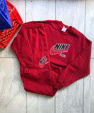 Load image into Gallery viewer, Vintage Nike Boot Full Sweatsuit Size XL
