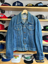 Load image into Gallery viewer, Vintage 1970s Wrangler No Fault Denim Jacket Small
