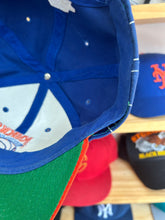 Load image into Gallery viewer, Vintage Starter 80s New York Knicks Pinstripe Old Logo SnapBack
