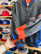 Load image into Gallery viewer, Vintage Carl Banks G-III New York Knicks Leather Jacket XL
