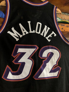 Vintage Champion Authentic Utah Jazz Karl Malone Jersey Size 48/XL