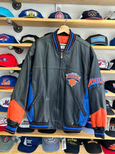Load image into Gallery viewer, Vintage Carl Banks G-III New York Knicks Leather Jacket XL
