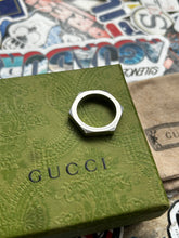 Load image into Gallery viewer, GUCCI .925 Silver Hexagon Ring Size 9.5
