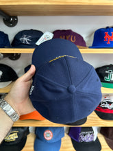 Load image into Gallery viewer, Vintage New Era New York Yankees 1996-2000 World Series Champions SnapBack
