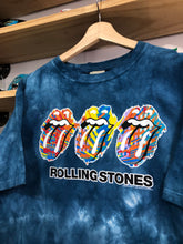 Load image into Gallery viewer, Vintage 2002 Liquid Blue Rolling Stones Tie Die Tee Size Large
