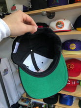 Load image into Gallery viewer, Vintage New York Mets Plain Logo Sharp Promo Snapback
