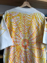 Load image into Gallery viewer, Vintage 1997 Marvel Comics SpiderMan AOP Tee Size Large
