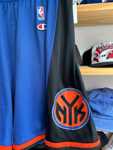 Load image into Gallery viewer, Vintage Champion Late 90s New York Knicks Shorts 2XL

