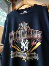 Load image into Gallery viewer, Vintage Logo 7 MLB New York Yankees 1998 World Series Tee Size XL
