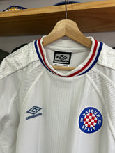 Load image into Gallery viewer, Vintage 2000-2001 UMBRO Croatia Hajduk Split Jersey XL
