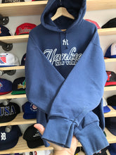 Load image into Gallery viewer, Vintage 2005 Lee Sports New York Yankees Hoodie Size XL/2XL
