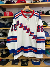 Load image into Gallery viewer, Vintage CCM New York Rangers Eric Lindros Stitched Jersey Large
