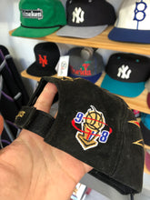 Load image into Gallery viewer, Vintage Starter Chicago Bulls 1998 Finals Champions Velcro Strapback Hat
