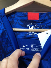Load image into Gallery viewer, Nike Chelsea FC 2019 Home Soccer Jersey Size XL
