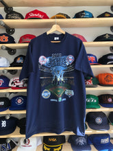 Load image into Gallery viewer, 2009 World Series Yankees VS Phillies Parking Lot Boot Tee Size XL
