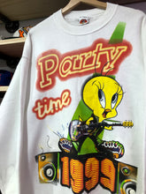 Load image into Gallery viewer, Vintage 1999 Tweety Bird Party Time Crewneck Size XL
