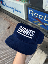 Load image into Gallery viewer, Vintage New York Giants Spellout Corduroy Snapback
