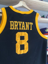 Load image into Gallery viewer, Vintage Nike Los Angeles Lakers Kobe Bryant Swingman Jersey Size Large
