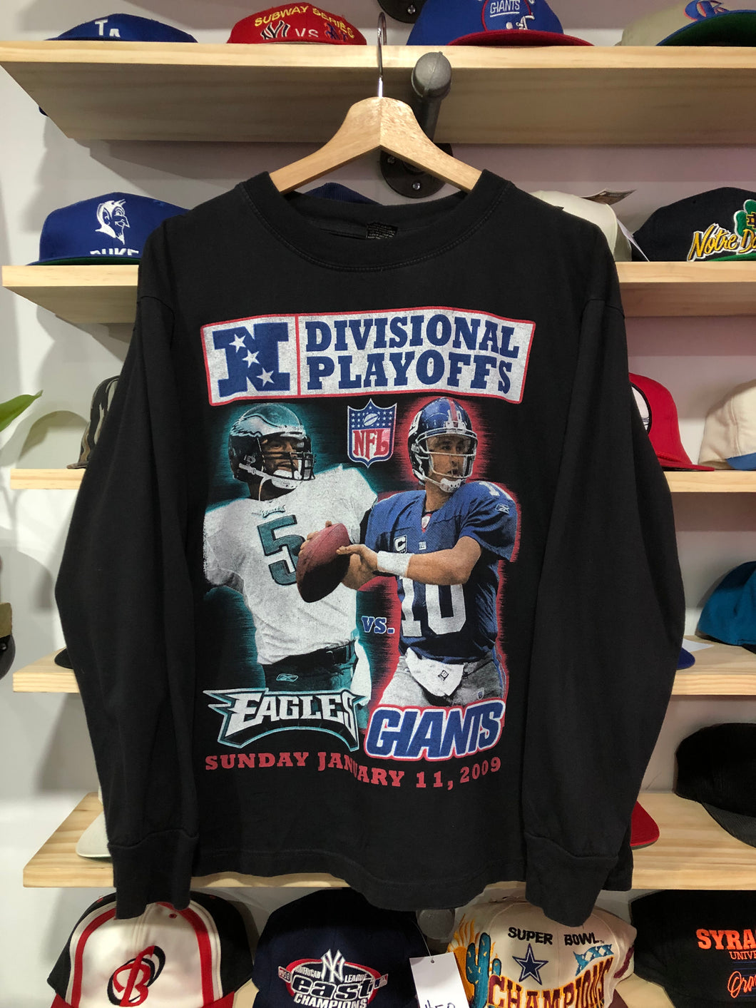 2009 NFL Playoffs Giants Vs Eagles Long Sleeve Tee Size Small/Medium