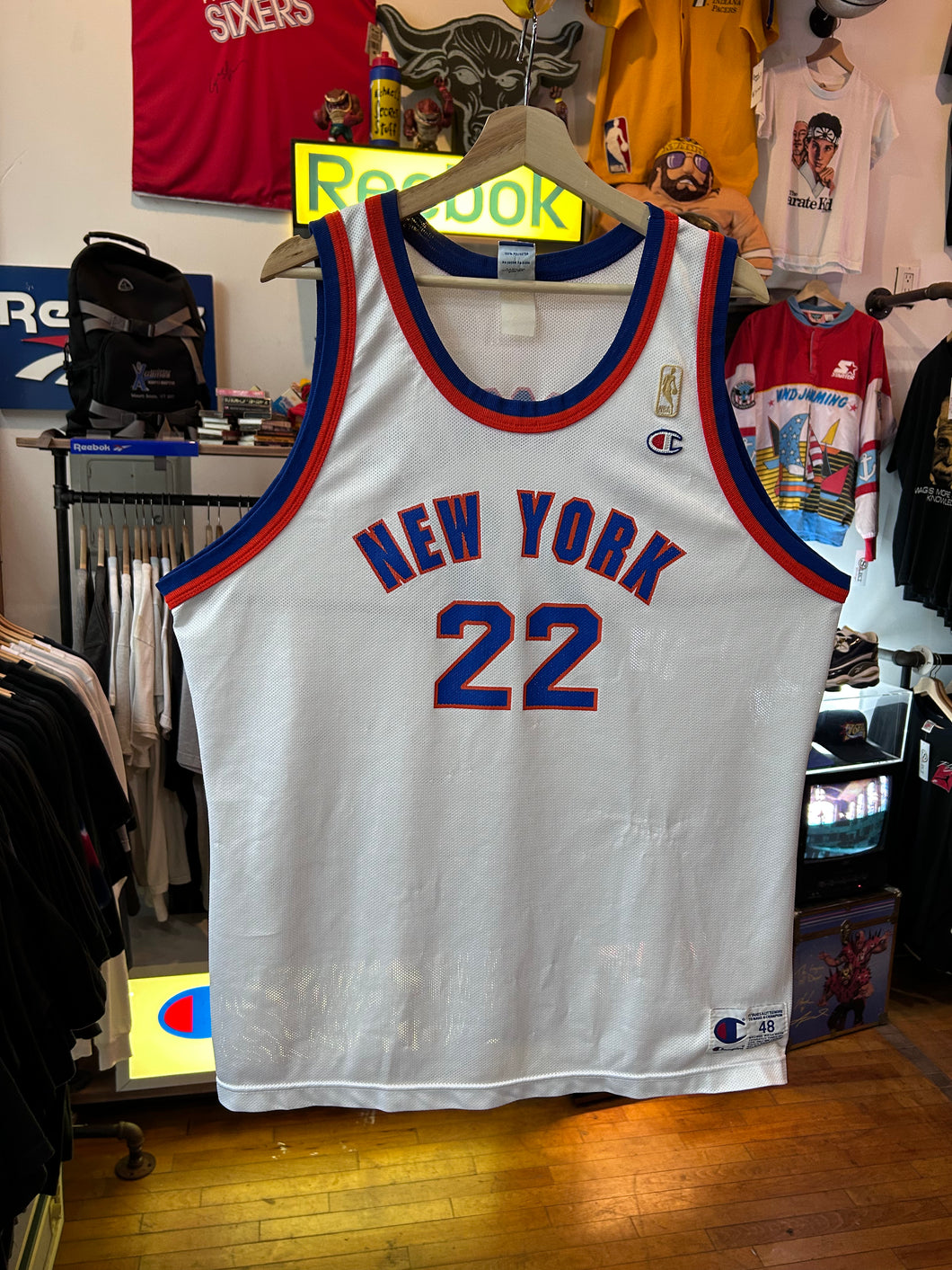 Vintage 1996 New York Knicks Gold Logo Dave Debusschere Jersey 48 XL